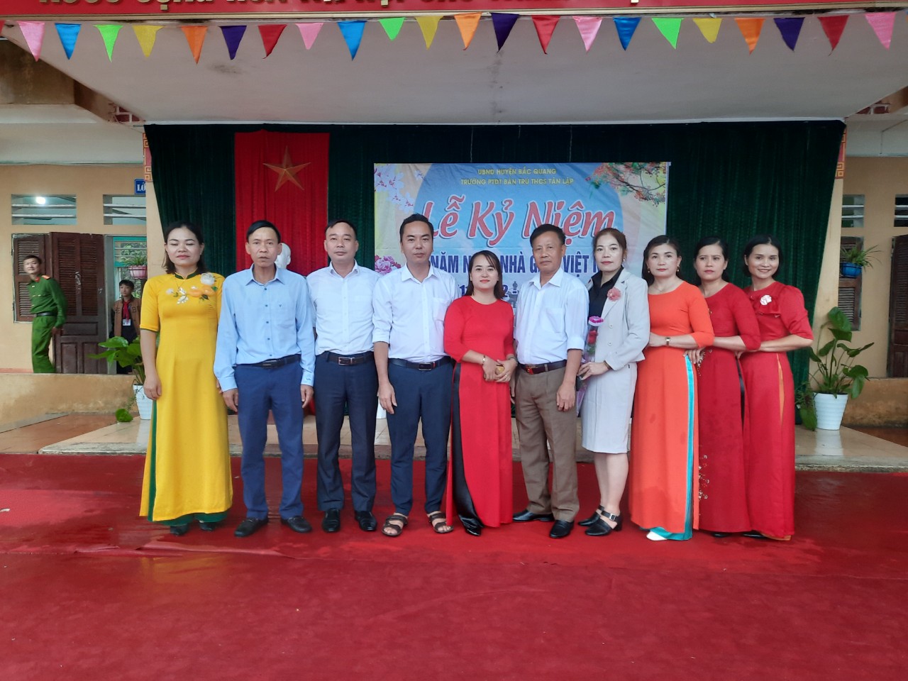 Trường phổ thông dân tốc bán trú THCS Tân Lập tổ chức kỷ niệm 40 năm ngày Nhà giáo Việt Nam  20/11/2982-20/11/2022