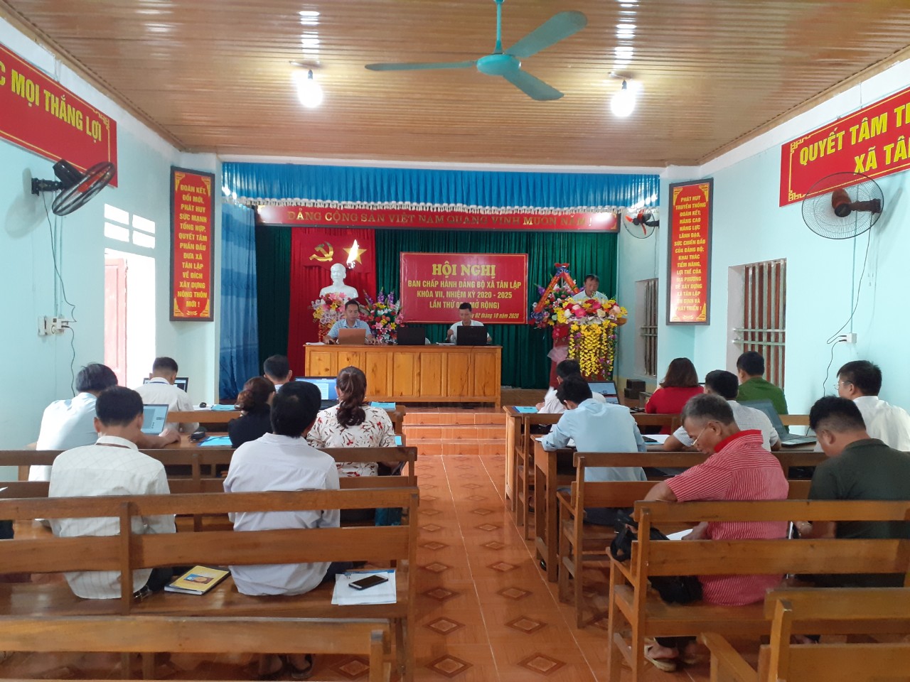 Đảng ủy xã Tân Lập tổ chức Hội nghị Ban chấp hành  Đảng bộ xã lần thứ 3 khóa VII